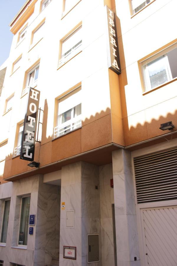Hotel Iberia Plaza America Caceres Exterior photo